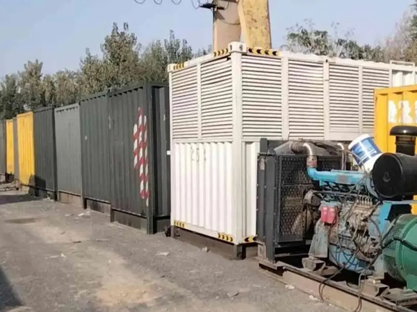 五寨200KW柴油发电机机组每小时油耗是多少?